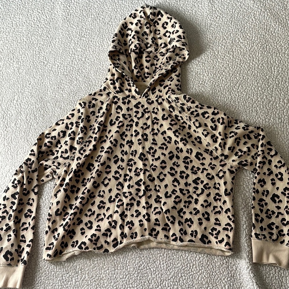 Lucky brand leopard cropped hoodie